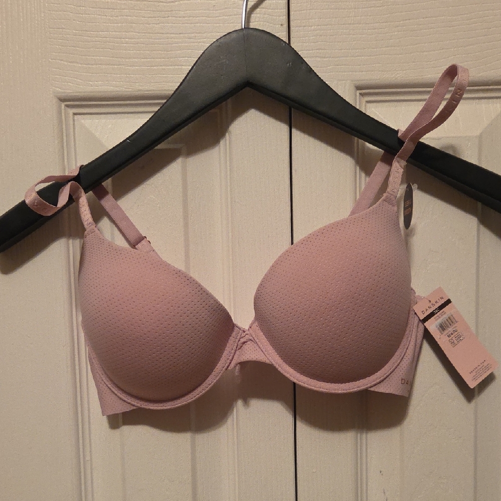 Danskin Soft Pink Bra
